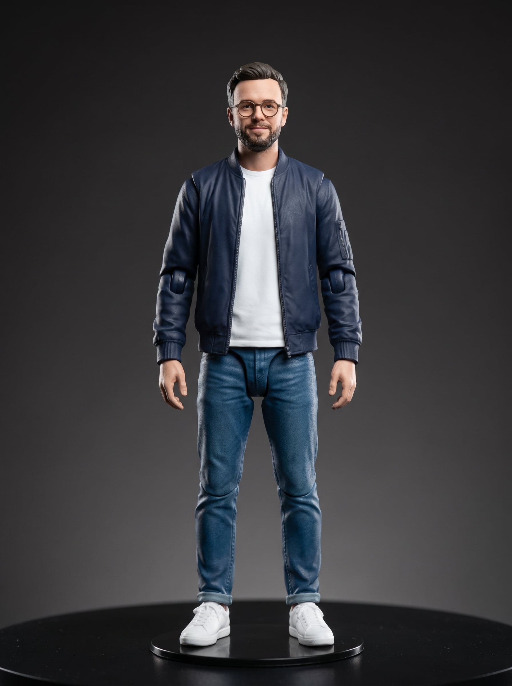 La même figurine sur son socle